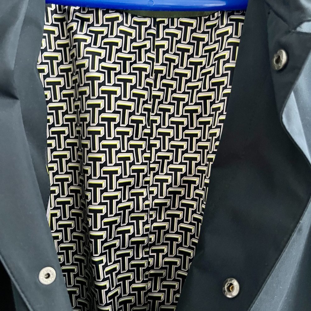 Ted Baker Light Rain Jacket - Picture 2 of 2
